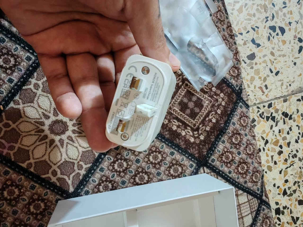 لبيع مال هونر ١٠٠ واط مال كرتونة أصلية مال جهازي سعرها ٣٠ قفل قفل قفل مكاني بغداد غزالية لو شعلة ما عندي توصيل ❌❌


**إذا كنت صاحب هذا الإعلان وتريد حذفه لأي سبب، رجاءا أرسل رسالة إلى الدعم الفني**