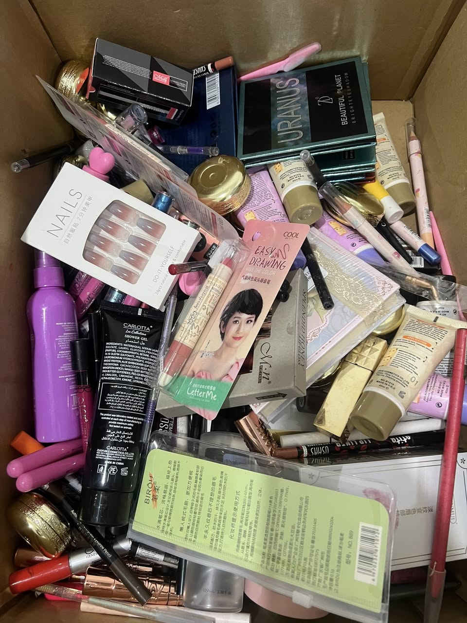 متوفر كارتون عناية ومكياج اسعار جمله


**إذا كنت صاحب هذا الإعلان وتريد حذفه لأي سبب، رجاءا أرسل رسالة إلى الدعم الفني**