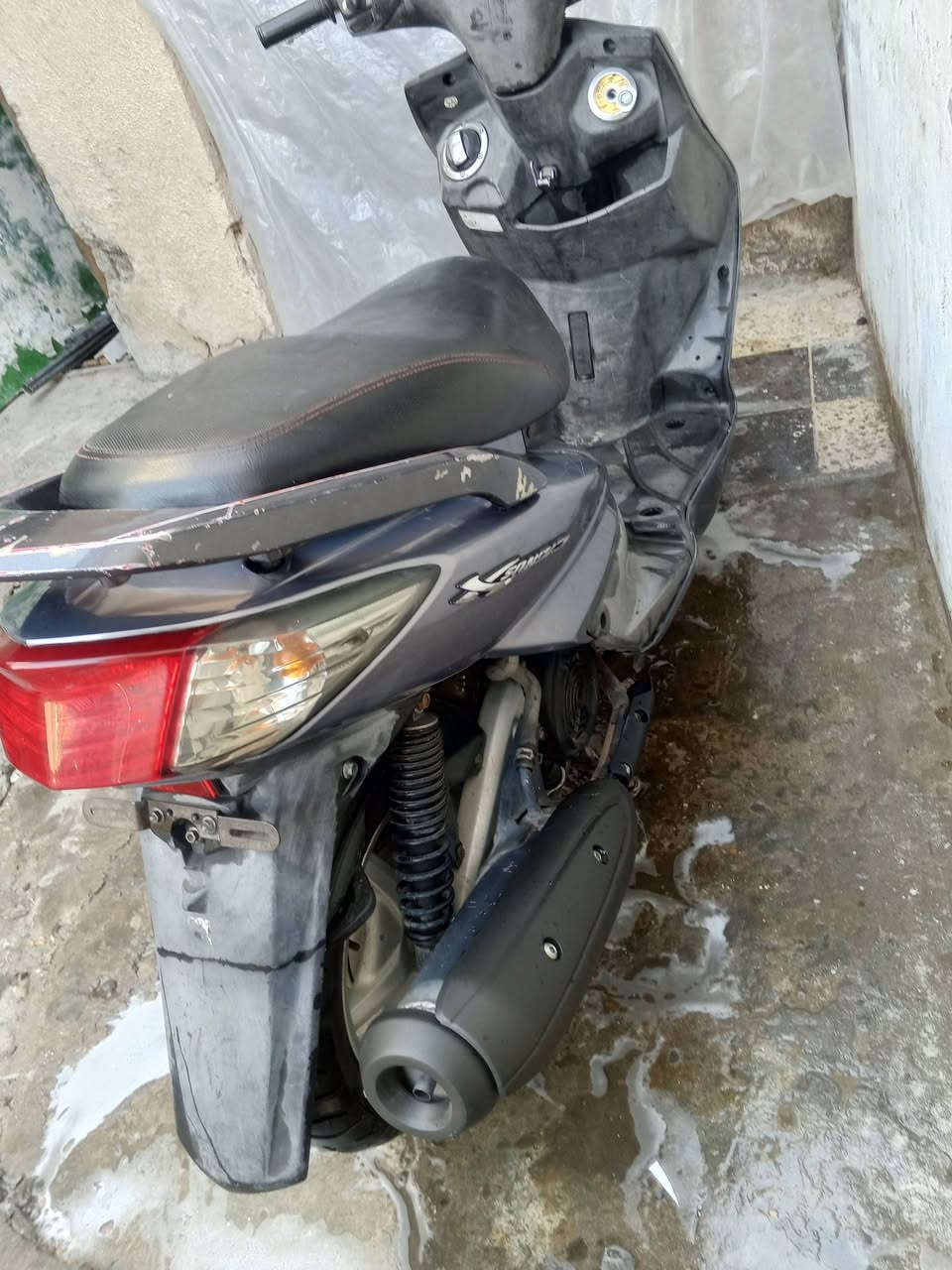 السلام عليكم هاي دراجه سكنس فحل للبيع الشراي يتصل ع الرقم ***********
