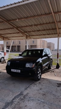 كراند شيروكي • ٢٠٠٨ • مكينة ٣٧٠٠