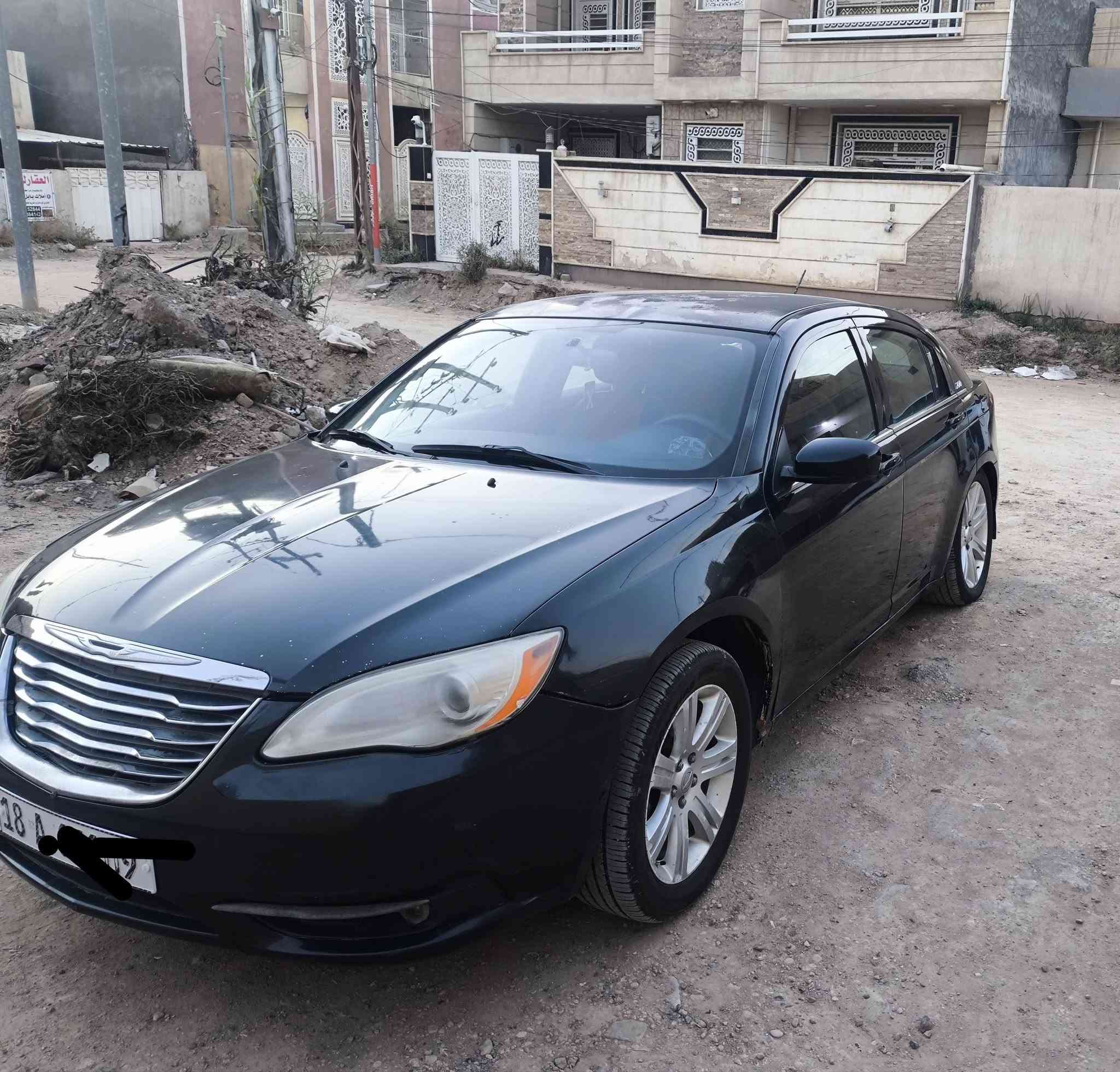 السلام عليكم
C200  2013  للبيع  
رقم بابل 
محرك 2400 
حادثهة  موضح بالصور  
السعر ٦٥ ورقة  
للاستفسار  ***********
