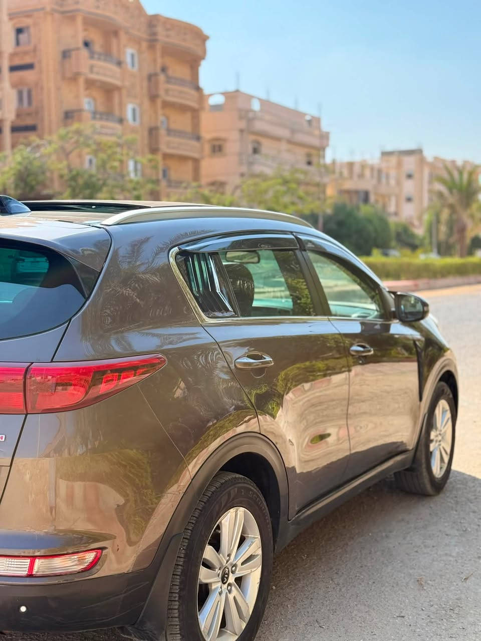 Kia Sportage 2019 فبريكه بالكامل بدون جرام بويه الفئة الثالثة بلص فتحة سقف بانوراما عداد 121 الف رخصة ثلاث سنوات اول مالك من الزيرو المعاينة العاشر من رمضان للتواصل 
01024398219
01023384636


**إذا كنت صاحب هذا الإعلان وتريد حذفه لأي سبب، رجاءا أرسل رسالة إلى الدعم الفني**