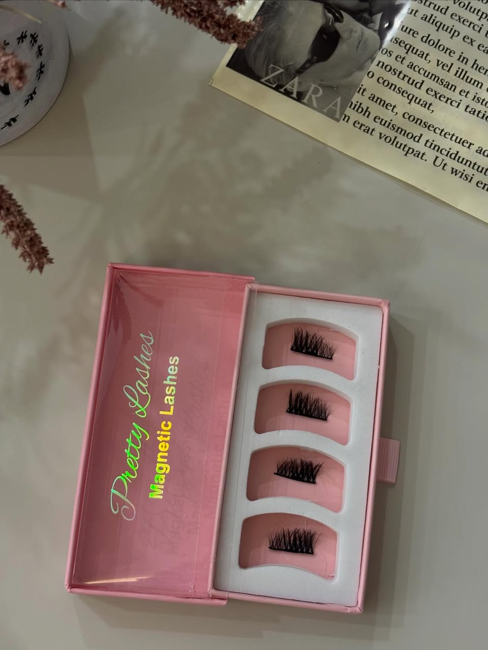 جمال عيونك يبدي من هنان ✨
Pretty Lashes – Magnetic Lashes 💕

✔️ تركيب سهل بدون صمغ
✔️ ثبات قوي بالمغناطيس
✔️ خفيفة ومريحة للعين
✔️ قابلة لإعادة الاستخدام

أكثر من ستايل بالبكج حتى تختارين اللي يناسب ميكبك 👀✨

للطلب راسلينا خاص 📩
توصيل سريع لكل المحافظات 🚚�


**إذا كنت صاحب هذا الإعلان وتريد حذفه لأي سبب، رجاءا أرسل رسالة إلى الدعم الفني**