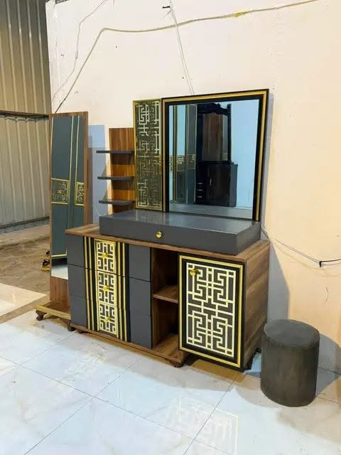 غرفه تركية ١٠قطع نضام ابوب 
السعر ٨٥٠قفل 🌸
***********
شد نقل داخل بغداد مجاني محافظات بكروة 
نضافه ٩٠
