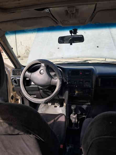 اوبل فكترا حجم ٢٠ موديل ٩٢بدون ضرر بدون صبغ بيها تقحيل .مكينة وكير شرط الدوسات رايدلها تصليح.سيارة بعدها بلاد.سنوية عظم لل٢٩ .السعر٤٠ وبيها مجال قليل.اتصال ***********
