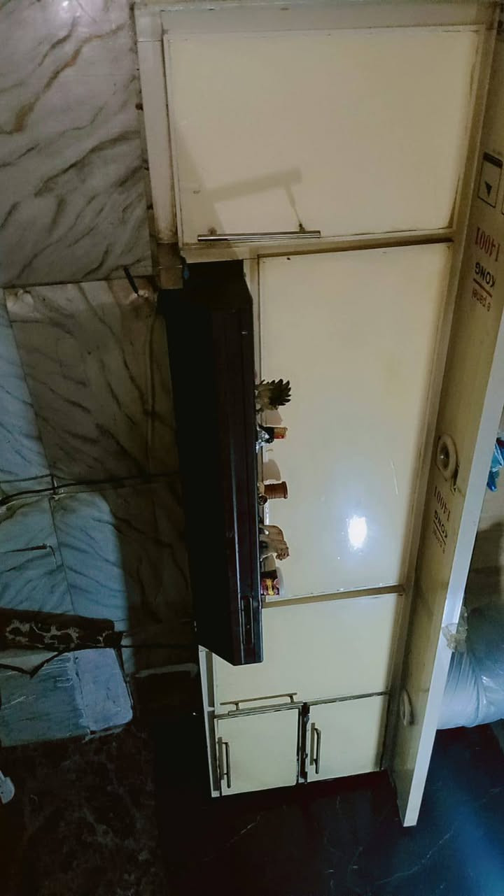سلام عليكم كاونتر ٣ قطع نضيف 300 وبي مجال قليل


**إذا كنت صاحب هذا الإعلان وتريد حذفه لأي سبب، رجاءا أرسل رسالة إلى الدعم الفني**