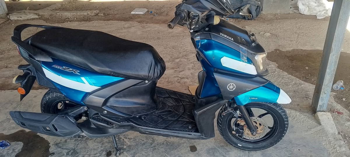 السلام عليكم
ZR 21اورق اصوليه للبيع السعر 1400
بيه مجال بسيط 
للتواصل على الرقم
***********
