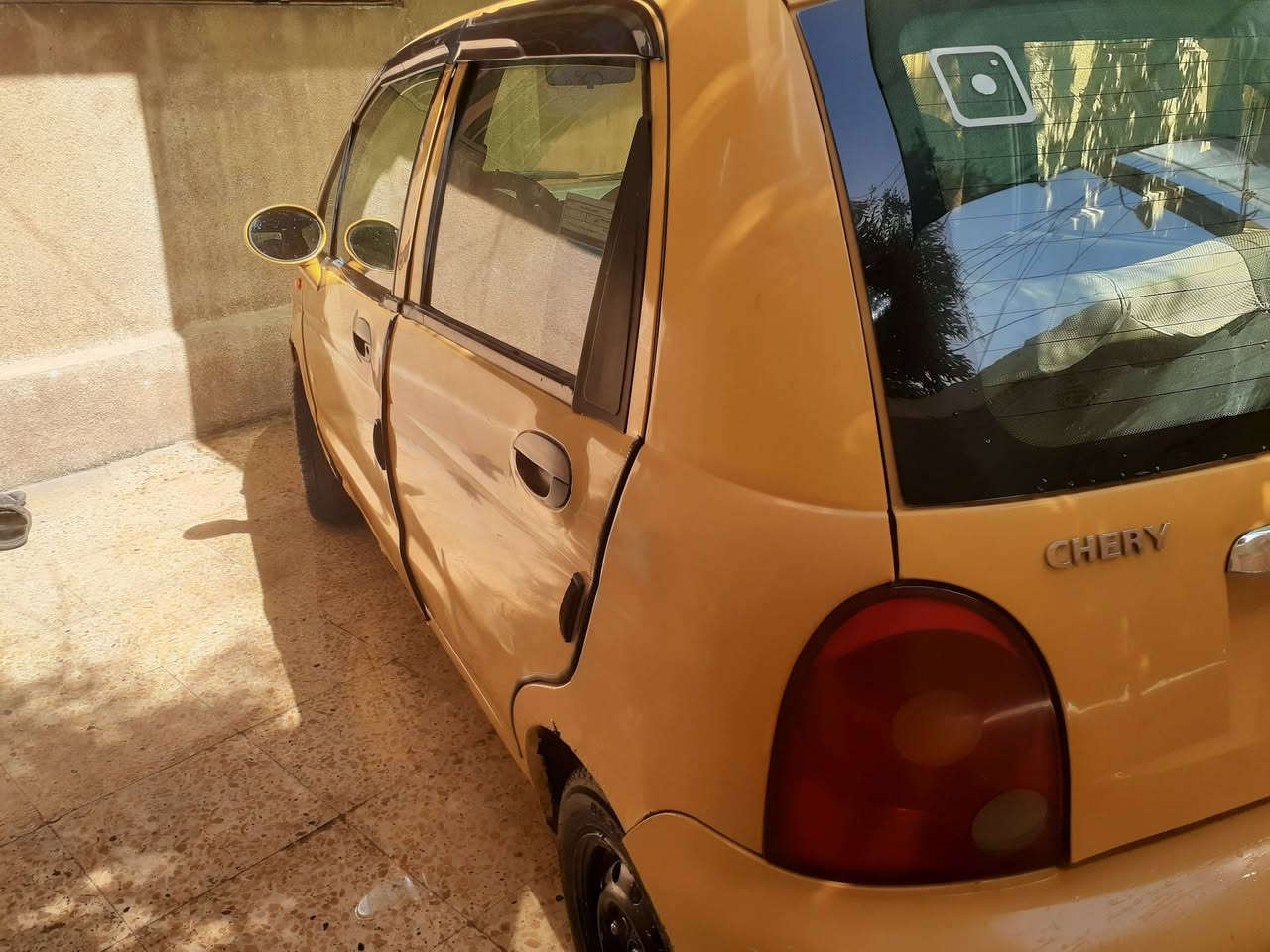 السلام عليكم كوكو للبيع محرك كير شرط تايرات جديده سنوية 26 هيئة مطلوبه 100الف سعرها 23 رقم بغداد مشروع وطني صاحبها بالموصل ***********
