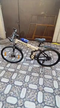 من رخصة الادمن المحترم بايسكل شحن للبيع يرادله بطاريات ٣ السعر ١٠٠ وبا...