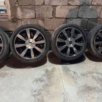 ٤ ويل كب ١٨ للبيع نظافه ٩٠ ٪؜ تايرات تعبانه ت  ٠٧٧١٧٠٤٨٠٥٦