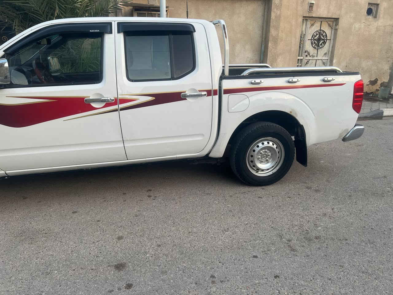 نيفاره االبيع مديل 11كير عادي.  رقم بصره بسمي حداده شاصي  مابيهن شي 
سياره بيها صبغ صفحه  اثر جراد  تجي وتفحص بعينك 
سعرها 90     مايشتري لا يعلق والي جوزته مشتغله يطفيها 
زبير حي الخطوه  اتصال  ***********
