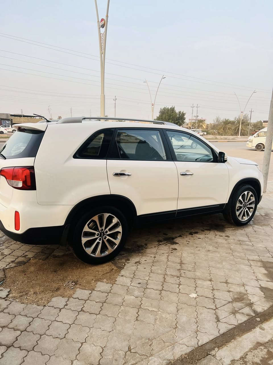 سورنتو 2014
خليجي فول مواصفات رقم اربيل مكينه 4 حجم 2400
ترحيب
بصمه
وباقي التفاصيل اتصال مكان السياره البصره التنومه

***********
