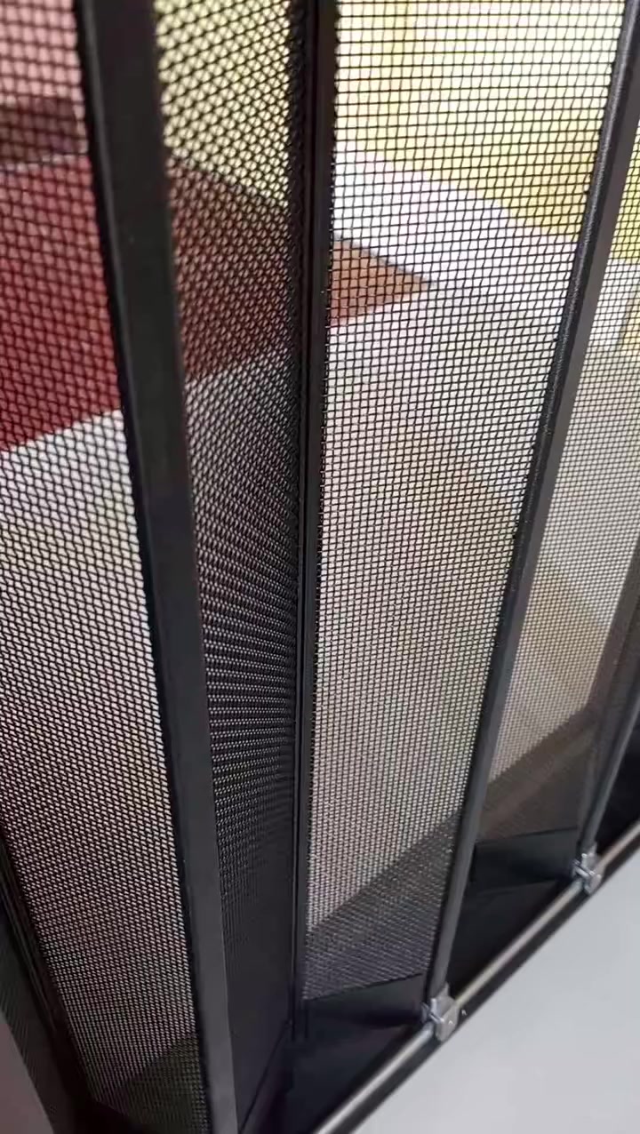 السلام عليكم 
( قاطع المنيوم / سيم مانع للحشرات/ قاطع ضبابي )
سعر المتر المربع 120 الف 
موقع العمل البصره قضاء المدينه 
‏‪***********‬‏
‏‪***********‬‏
