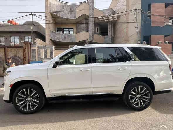 بسم الله الرحمن الرحيم 
اللهم صلي على محمد وال محمد.              السلام عليكم 
للبيع او المراوس 
كدلاك سكاليد ✈️2022🚘
وارد امريكي حادث جاملغ امامي ايمن بدون ايرباك بدون لغد بدون شواصي صبغ بابين ملاون ويا الجاملغ
  السياره ماشيه (49000)كم
‎🏎️المواصفات 
اللون ابيض صدفي
‎تشغيل عن بعد
18 سماعة 
‎سقف بنوراما 
4 كاميرات
‎‏‎5 بصمات
‎كشن رجاج 
‎داخل اسود 
‎لايت زنون عالي ناصي عدسات
‎تحكم بريك 
‎جنطه ذكيه جلاق
‎رادار تحديد مسار
‎رادار خلفي
‎رادار امامي 
‎رادار جانبي 
‎كشن تدفئة وتبريد سايق وراكب
‎كشنات خلفية منفصل ملكي 
‎اشارة بداخل المراية
‎كشنات جلد  
‎الكشنات كهرباء 
مكينه 8 سلندر 6200 
اخوان ملاحضه السياره بدون ايرباك بدون شاصي 
للاستفسار

‭***********☎️ بغداد
