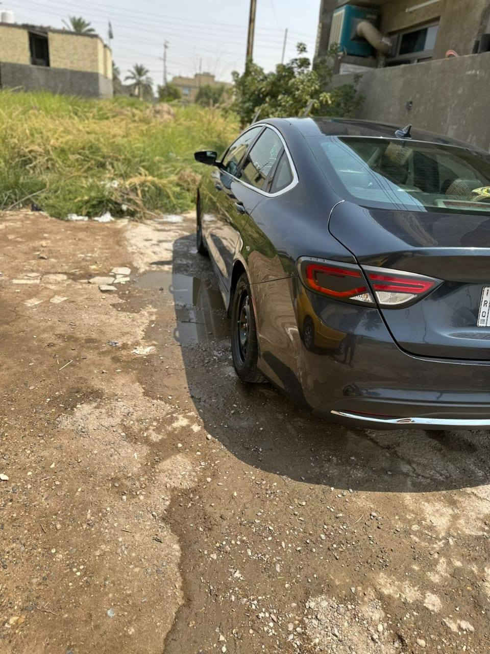 سلام عليكم كلايسر للبيع ٢٠١٦
حادث بل منشور سياره بسمي مكان بغداد الشعب
***********
