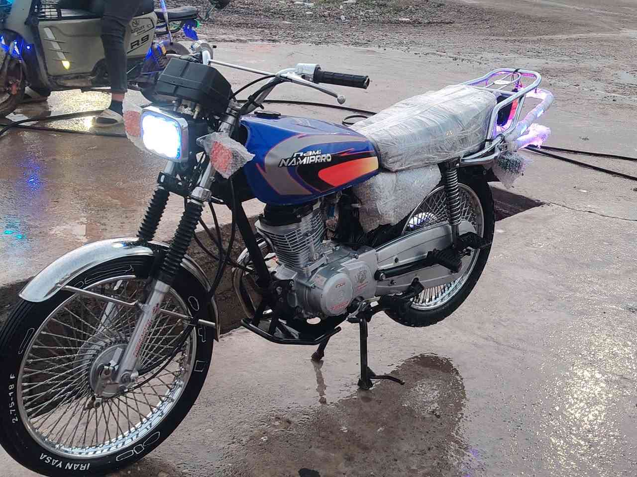 موطور تايكر 2020
مفتوح المحرك مبدل ولفات 
شرط مامكلوب ولا مدعوم
شرط كهربائيات
شرط وياله وتواير جدج
شرط كلو شقال
السعر 375 وبي مجال
مو شراي لاتبزعني تريد الموطور تعال. لاتكلي تعال لفلان مكان 
مكان الموطور الساحل الايسر السلمان. الرقم ***********
