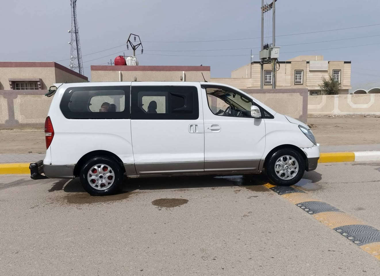 السلام عليكم ستاركس 2008 رقم نجف الماني مصفره هيئه وغرامات سنويه جديده گشر حلو شواصي كفاله گير ومحرك وحداديه تخم تاير دوشمه كهربائيات كله عشرط تبريد ثلج امامي خلفي العنوان السماوه السعر 118 وبيه مجال الاتصال عرقم ‏‪***********‬‏
