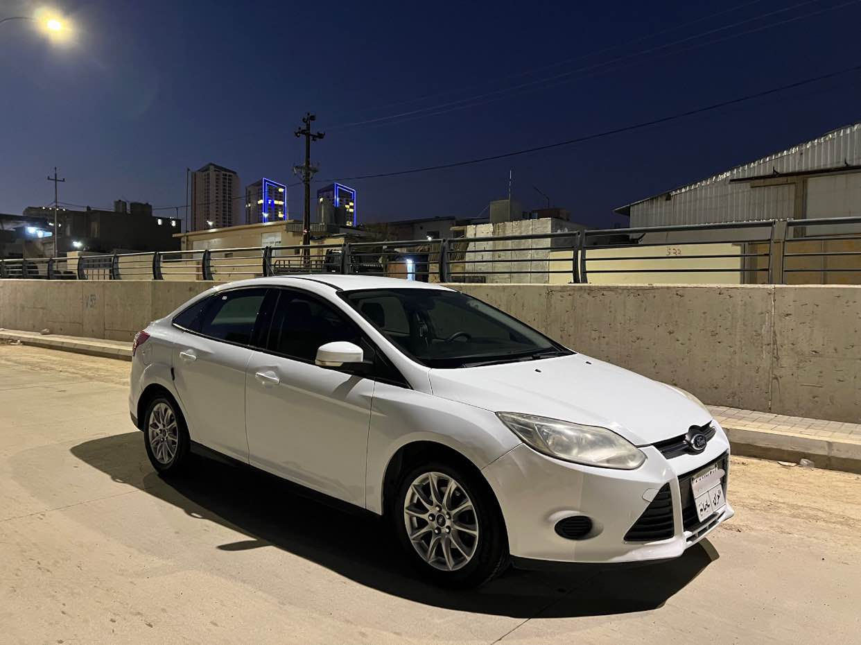 فۆرد فۆكس Ford focus 2012
خليجى شه ريكه ى نيفا 
ڕەنگی سپی ناو بێجی
 سوكان ڤوليوم 
‏ABS ويل كه پ 
٥ پارچه ى بۆیاخە و ئێرباگی نەتەقيوه، بێ ناو گرتن. 
سۆنەرم داناوە  
٢٥٧ هەزار کم ڕۆشتووە، گێڕ و مەکینە مەزبووتە،  تەبرید مەزبووتە
 بە شەرتی تەحویل و غەرامە 
سعرى ٦٨$ معامەلەیەکی کەم 
رەقەم تەلەفۆن: *********** السليمانية, العراق
