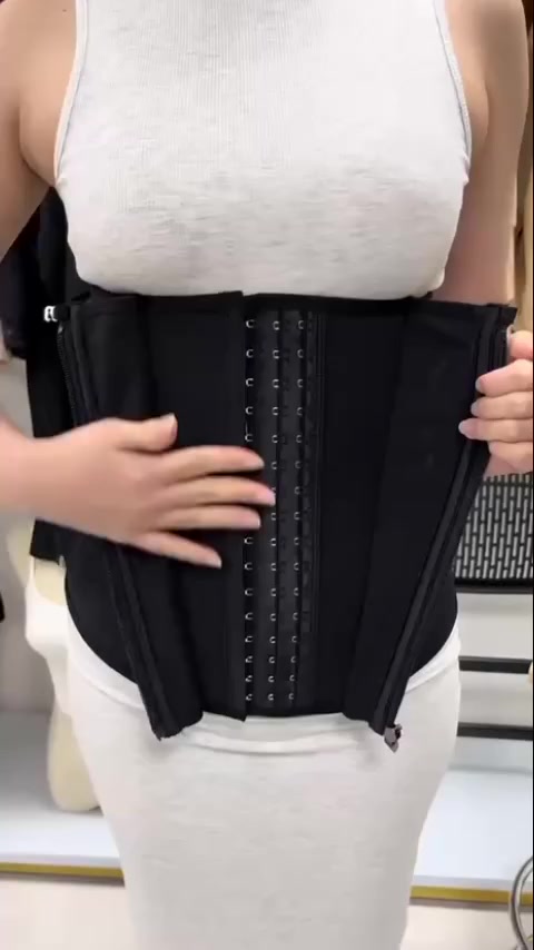 جاهزة لمظهر الساعة الرملية؟ المشد اللي يحدد خصرك ويرفع مظهرك بثقة!
مشد الكولومبي 
مشد علاجي وللمناسبات مشد للبطن والظهر ينحت الخصر بشكل رباعي ينزل من مقاس الخصر اكثر من ١٥ سانتي وقت لبس علاجي وقت الالتزام ٨ ساعات باليوم عبارة عن مشد واحد  طباقي وسحاب  لنحت وشد البطن لما بعد الولادة الطبيعية والقيصرية او الي مو والده ✅😍😍😍بس الي تعاني من بروز البطن بشكل كبير

يعمل ٣ مرات علي شد الترهلات البطن وتنحيف حجم الخصر مع المداومة بالأستعمال😍

يعمل علي تقليل الشهية لانه يضغط بشكل كبير علي البطن✅

أستعمال بعد الولادة يرد البطن لشكلها الطبيعي ويقوم عضلات البطن المترهلة..✅
يسند الظهر ويقومه✅
ينفع لعمليات الشد والنحت والشفط ✅
بشكل عام يعمل على تنحيف ورسم الخصر✅
ينفع حق النادي والرياضة ✅
يستخدم بعد الولادة الطبيعية بعد ٣ ايام ✅ والولادة القيصرية بعد ٤٥ يوم ✔️

القياسات : L.XL.2XL.3XL.4XL.

 
🚘يوجد خدمة توصيل لجميع محافظات العراق ٤ الاف🚘


**إذا كنت صاحب هذا الإعلان وتريد حذفه لأي سبب، رجاءا أرسل رسالة إلى الدعم الفني**