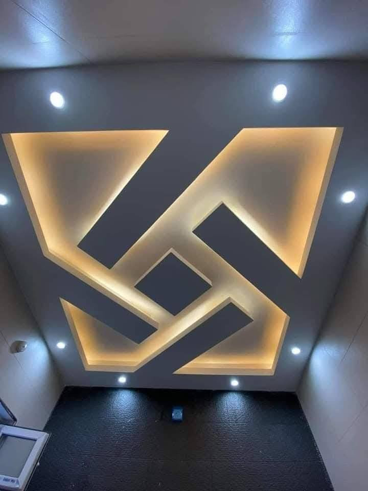 صبغ داخلي وخارجي بأسعار تنافسيه 
جميع اعمال الديكورات الحديثه  
جبس امبورد 
تغليف جدران 
شيبورد
بديل رخام بديل خشب 
واناره لبروفاير 
وصبغ سيراميك 
يتميز العمل بدقه عاليه 
وجاهزين لعمل المزارع وبتصاميم عاليه الدقه 
للاستفسار ع الرقم تالي ***********
