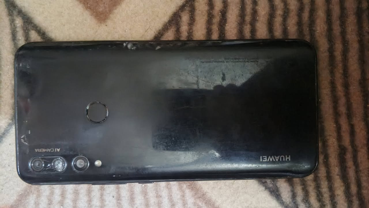 السلام عليكم y9برايم ذاكره 128 جهاز بي فطور خفيفه مامثره عليه لمس ابد وبي كامره اماميه فقط وكفت هيه  تكلف 5 الاف بسوك  مناسب جدا سعر خاص مكاني


**إذا كنت صاحب هذا الإعلان وتريد حذفه لأي سبب، رجاءا أرسل رسالة إلى الدعم الفني**