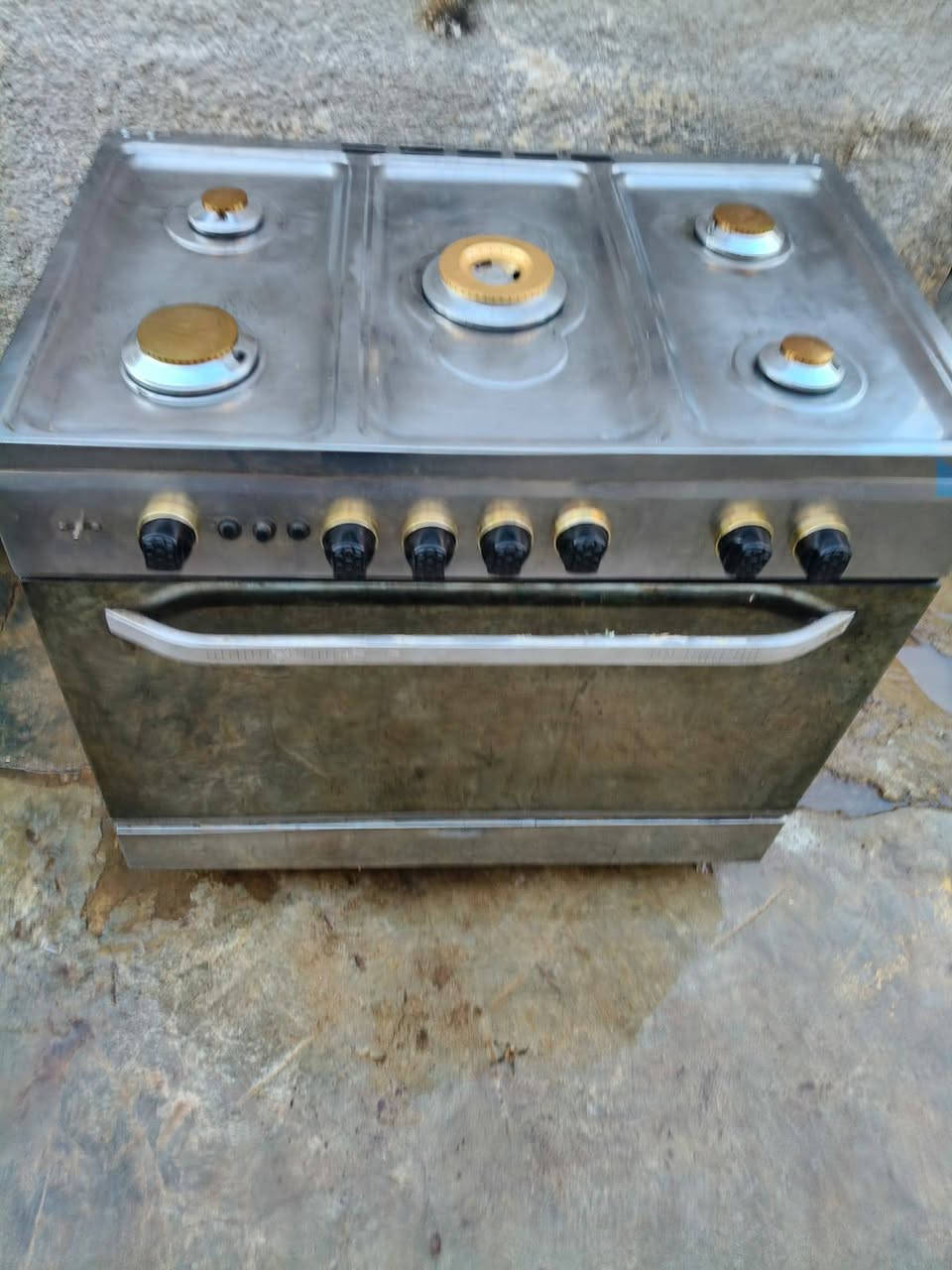 السلام عليكم طباخ فرش مصري شغال كامل ماناقصه اي شي


**إذا كنت صاحب هذا الإعلان وتريد حذفه لأي سبب، رجاءا أرسل رسالة إلى الدعم الفني**