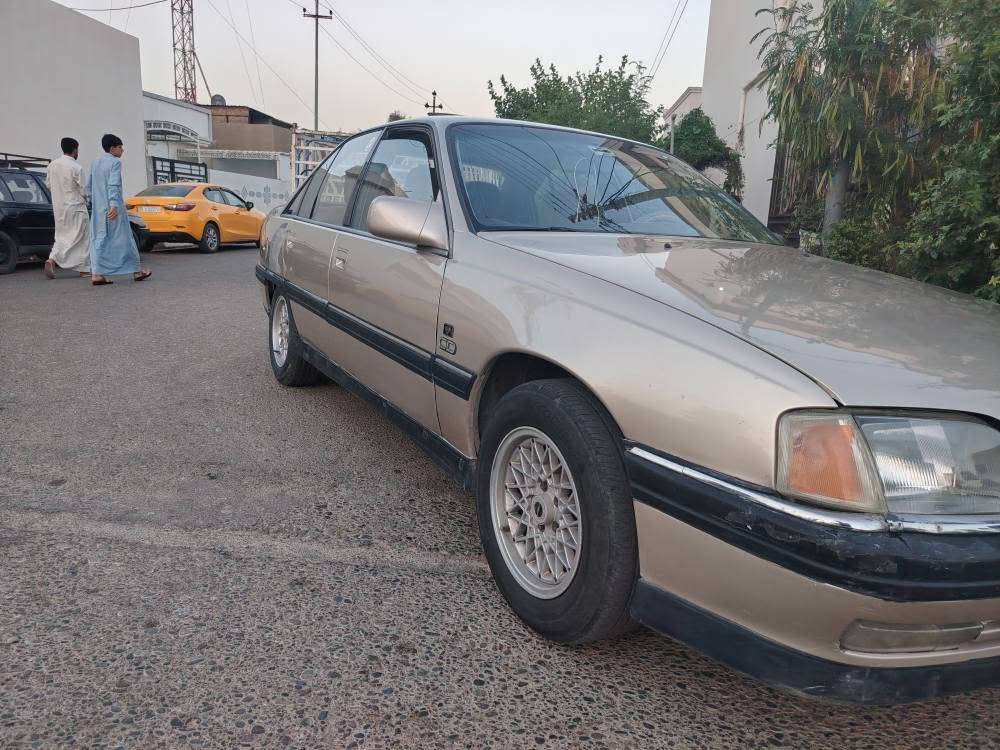 اميكا 20بيلاد سياره جاهز سبغ جديد جماليه بدون ضرب بدون خياس نضيف سنوي جديد 27مشرع وطني دفتر بنزين 😇 

*********** كركوك, العراق
