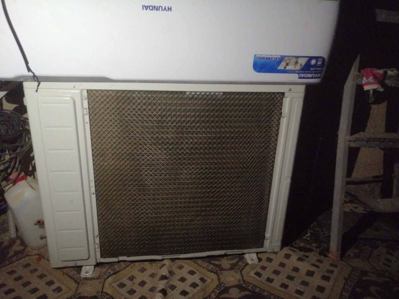 #للبيــع 
سبلت باندا 2 طن 
مستخدم شهر واحد
شغال ع الفحص
مكان رمادي


**إذا كنت صاحب هذا الإعلان وتريد حذفه لأي سبب، رجاءا أرسل رسالة إلى الدعم الفني**