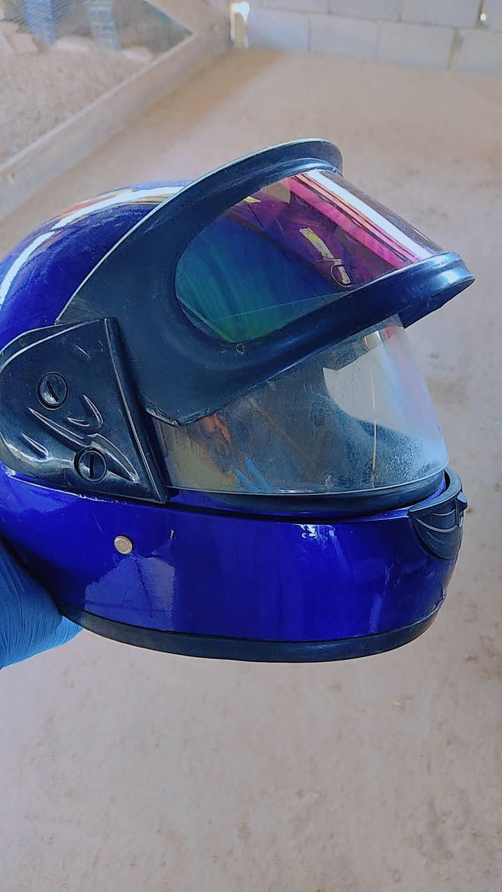 خوذه دراجه للبيع مستخدمه قليل بس متروكه صارله هواي سعر 10الف جامه مضلل وجامه شفافه


**إذا كنت صاحب هذا الإعلان وتريد حذفه لأي سبب، رجاءا أرسل رسالة إلى الدعم الفني**