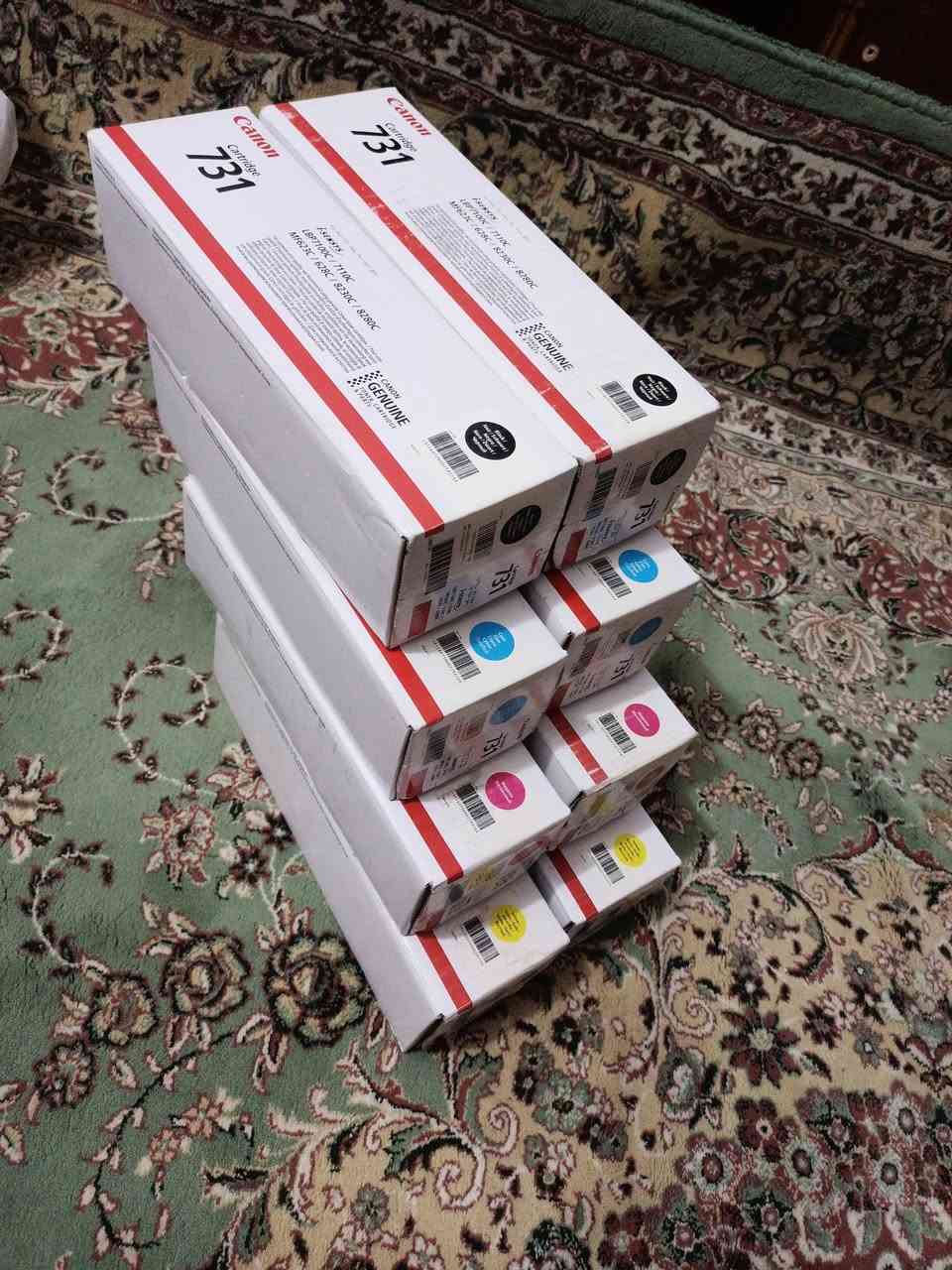 ​طقم أحبار طابعات ليزر ملون Canon Genuine 731 (أصلي ومختوم) للبيع
السلام عليكم. متوفر للبيع طقم أحبار طابعات ليزر أصلية 100% من شركة Canon (ليست تجارية). القطع جديدة تماماً، ومحفوظة في أكياس المصنع المحكمة (Factory Sealed) مع وجود الملصق الأمني الفسفوري والباركود الرسمي.

​تفاصيل القطع المتوفرة (8 خراطيش):

​2 خرطوشة باللون الأسود (Cartridge 731 Black)

2 خرطوشة باللون الأزرق (Cartridge 731 Cyan)

​2 خرطوشة باللون الوردي (Cartridge 731 Magenta)

​2 خرطوشة باللون الأصفر (Cartridge 731 Yellow)

​الأجهزة المتوافقة:

سلسلة طابعات Canon i-SENSYS الموديلات:

(LBP7100C / LBP7110C / MF623C / MF628C / MF8230C / MF8280C)


**إذا كنت صاحب هذا الإعلان وتريد حذفه لأي سبب، رجاءا أرسل رسالة إلى الدعم الفني**