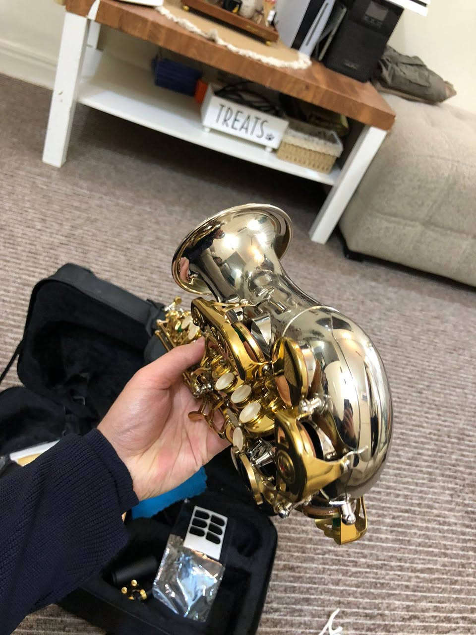 للحجر واتساب  ***********  فقط
