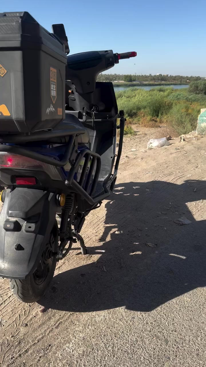 سلام عليكم 
دراجه شحن للبيع موديل 2025 
 دراجه جديده ما مستعمله هواي كما موضح بل صور بطاريات جدد دراجه ما مبدل بيها اي  حجم بطاريه 36امبير 72 فولت عدد ٦
بريكات Abs.  عدم انزلاق 
عدسات اثنين جانبيه 
سعر 700. وبيها مجال 
رقمي 
***********
