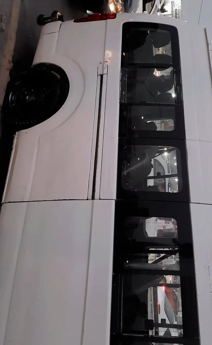 سياره جنبي عالي مديل ٢٠١٤ مشروع وطني رقم بابا 110 وبيه مجال موقع بصره ابو خصيب حمدان رقم الهاتف ***********تصال فقط
