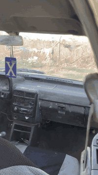 سلام عليكم سايبه مو ديل 2009كير محرك شرط نضافه وحداديه سياره فقط خياسات بيه وسسعر 11 اي ستفتسار اتصل علا هاذه رقم ***********
