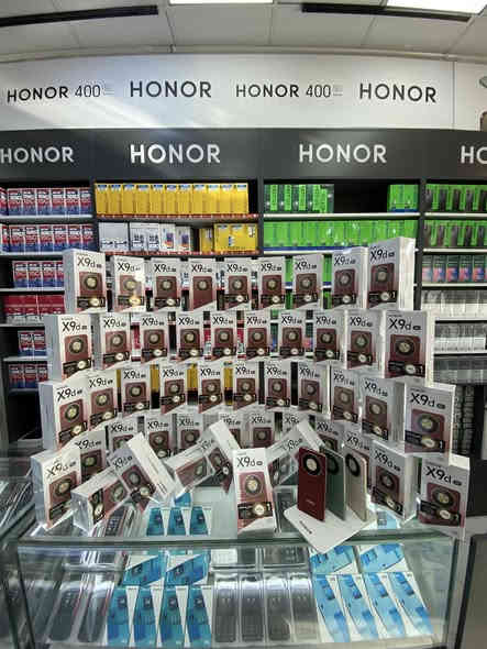 متوفر جميع اجهزة هونر
جملة+مفرد
للاتصال ***********
