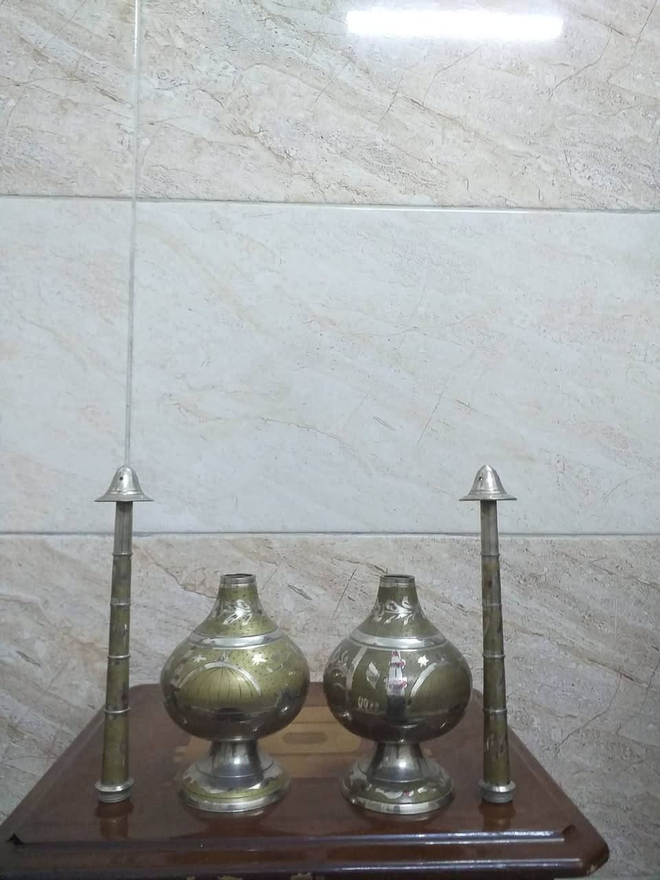 السلام عليكم ورحمة الله وبركاته جبنالكم تحفه فنية من اندر النوادر أحلى زوج مال ماي ورد مال ايام زمان نظافة عامة مكان موصل يوجد توصيل كافه محافظات العراق السعر خاص رجاءأ


**إذا كنت صاحب هذا الإعلان وتريد حذفه لأي سبب، رجاءا أرسل رسالة إلى الدعم الفني**