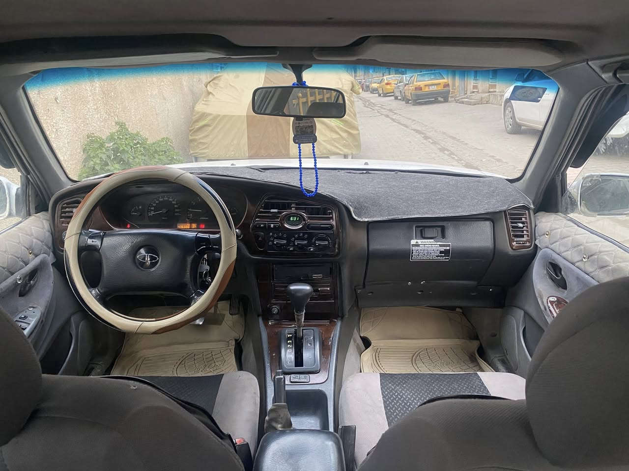 برنس فراشة للبيع محرك وكير سليم تبريد شغال
تجي وتكلب وتشوف بعينك 
تواصل 
***********
السعر ٣٥ وبيهة مجال حق الجية
