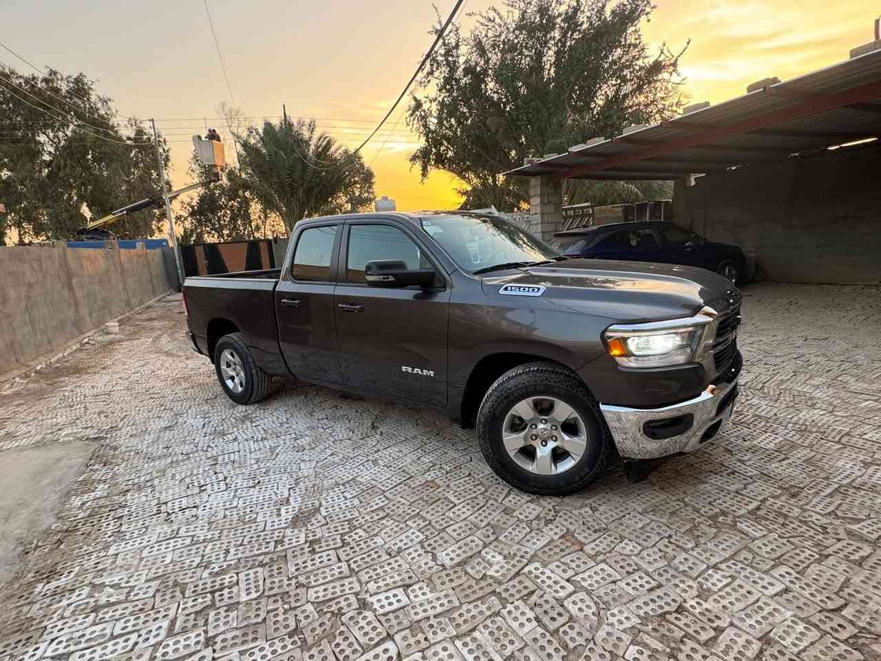 للبيع دوج رام موديل 22
بأسمي تحويل مباشر رقم بغداد
 بك هورن مكينه 5.7 تو ويل
 حادثها جاملغ و بنيد
باب كصيف بدي طويل
السعر 225و بيها مجال
عنوان بغداد جسر ديالى الجديد
رقمي ***********
باقي التفاصيل خاص
