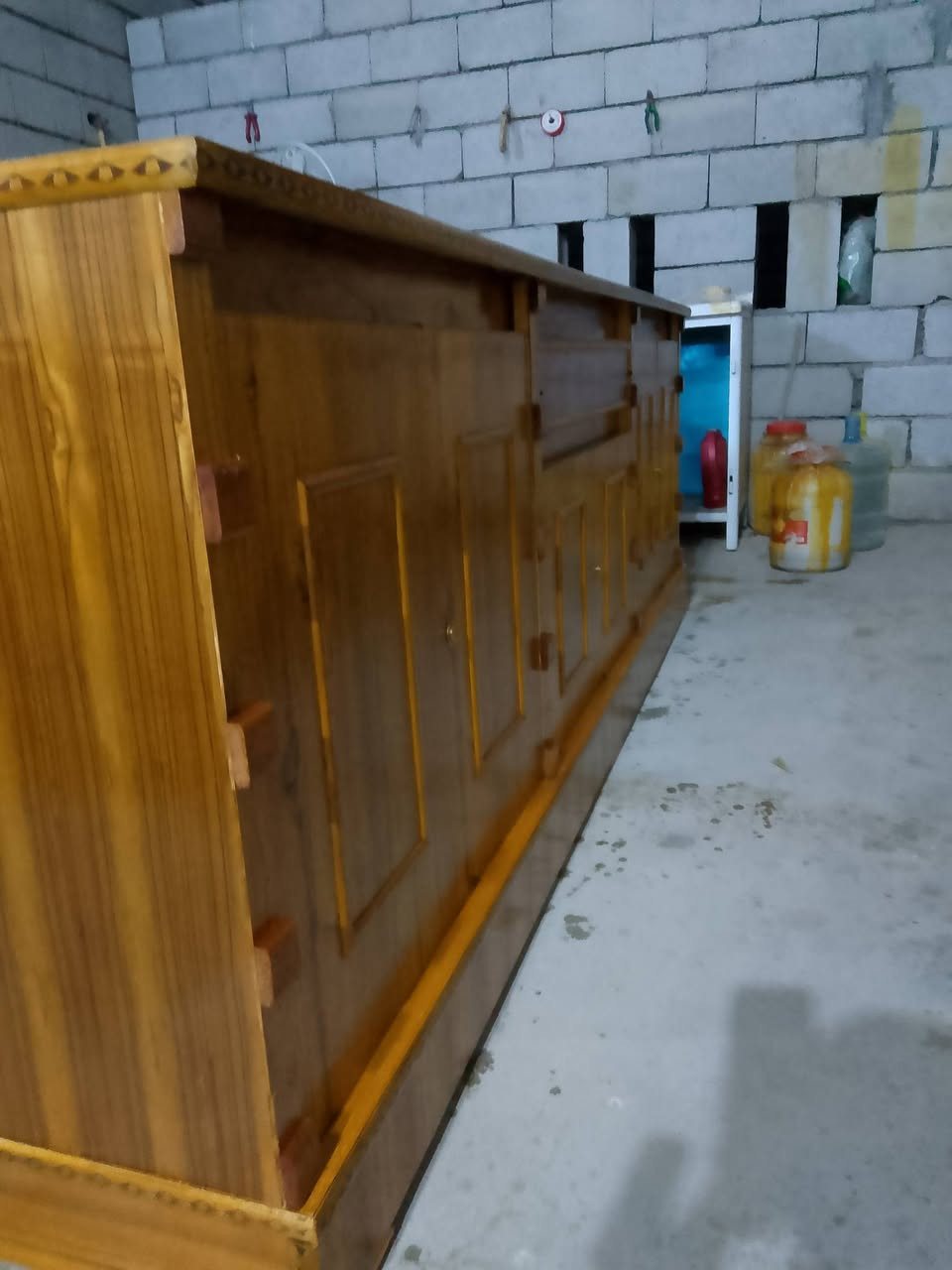 اللهم صلِّ وسلم وبارك على سيدنا محمد وعلى آله الطيبين الطاهرين 
جمعه مباركه عليكم 
بوفيات افراش مغتلف القياسات شغل درجه اولئ ان شاء الله 
العنوان ديالئ بعقوبه بهرز رقم الهاتف 
***********
الاسعار 
بوفيه قياس مترين مع الصبغ سعرهه 95 الف جمله كميات 
بوفيه قياس مترين اونص مع الصبغ سعرهه 100 الف جمله كميات 
الجميع @إشارة 
بهرز الخير
