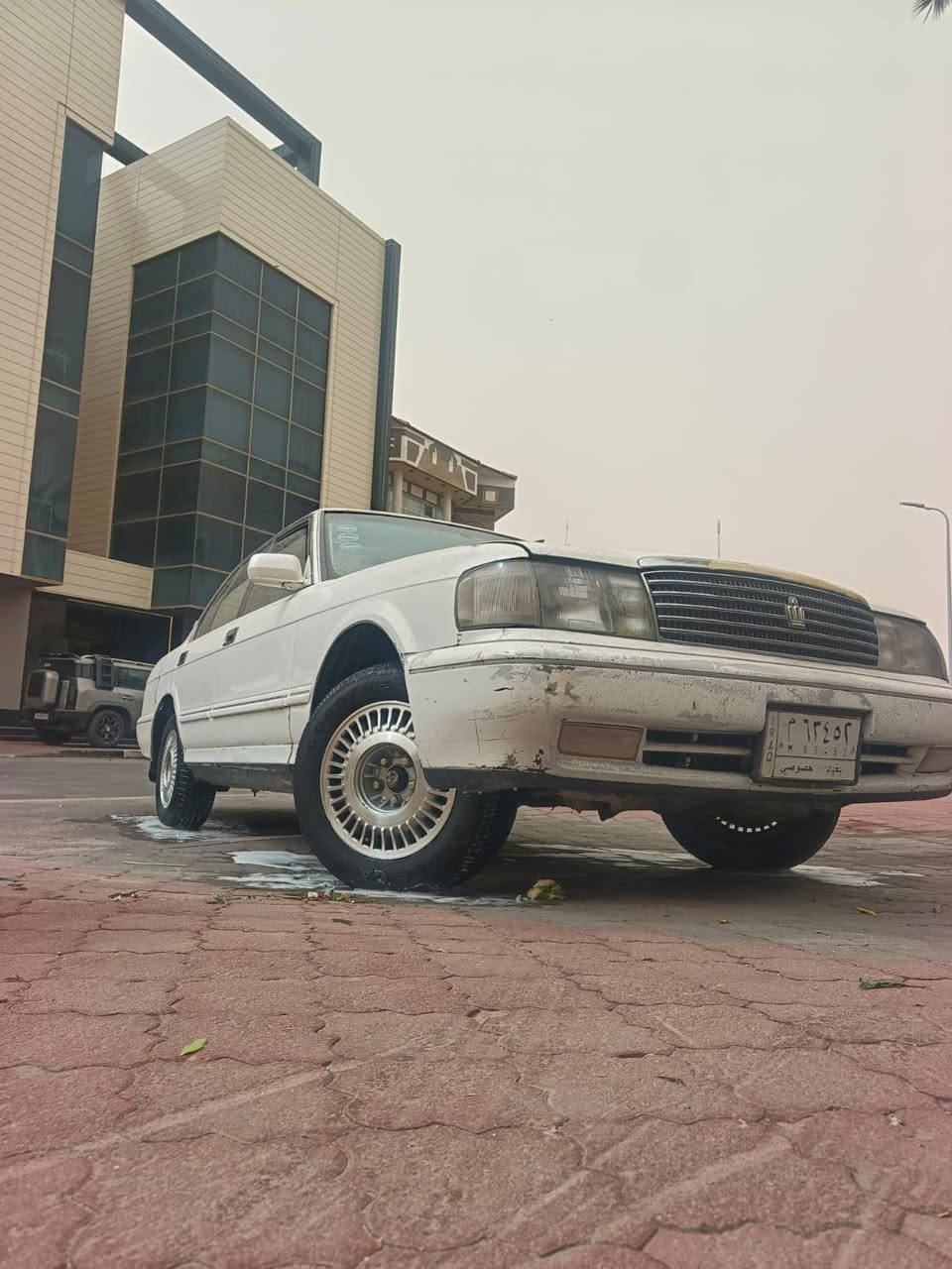 السلام عليكم ارنب للبيع هوزن محور محرك وقير اثنين ونص تبريد شغال تخم تاير حداديه 80% السعر55 وبيها مجال باسمي تحويل ثاني يوم مشروع وطني رقم *********** عنوان البصره
