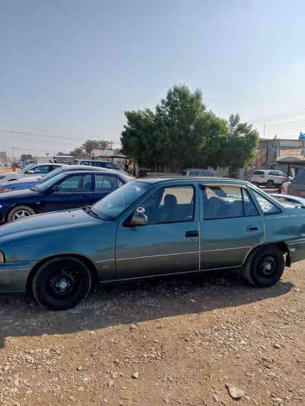 السلام عليكم  دايو سلو موديل 95كير اوتماتيك محرك مكفول  كلشي بيه شغال من كهربائيات وتبريد رقم  بغداد السعر 40 مكان السياره بغداد شهداء السيديه ***********
