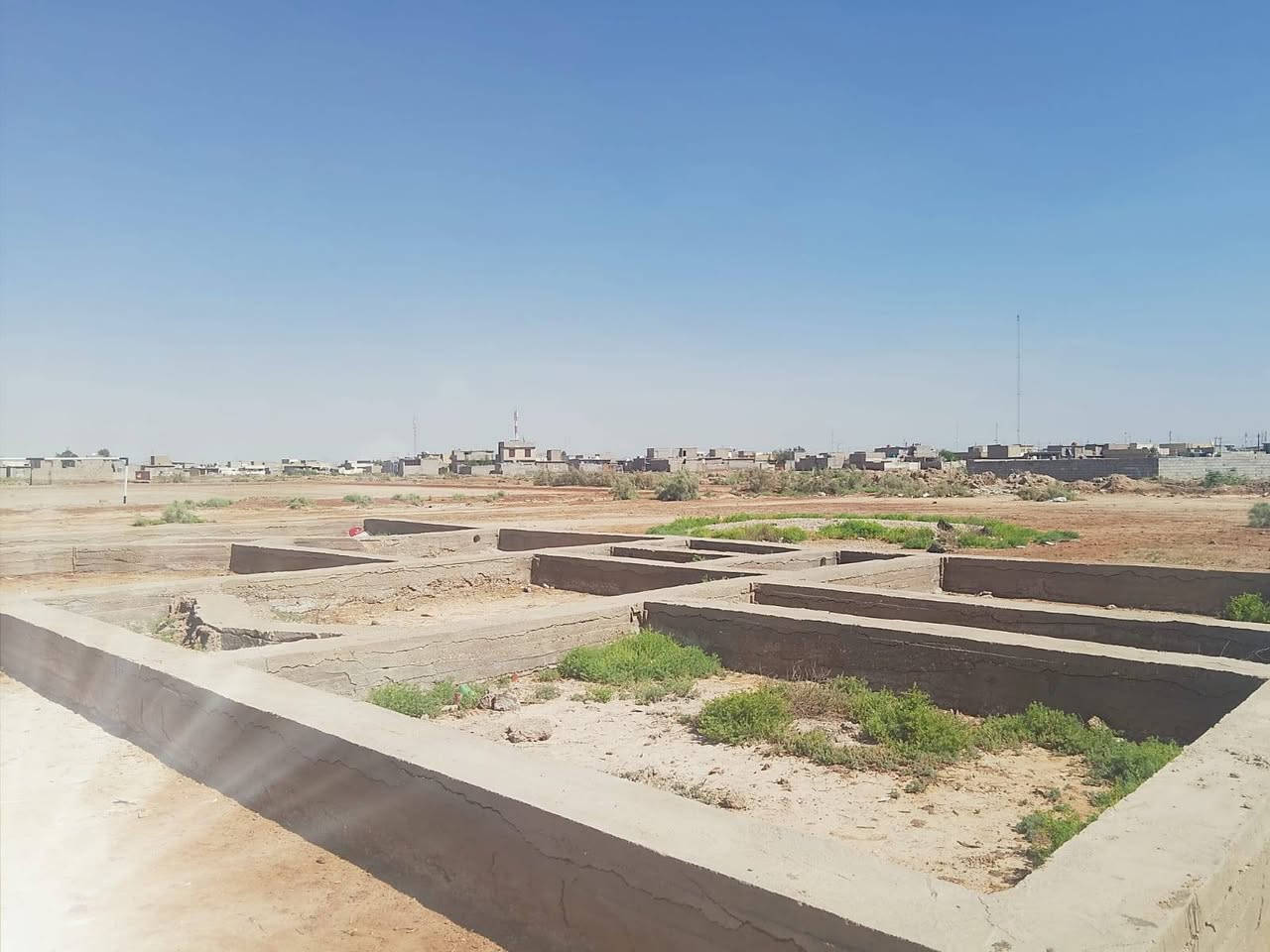 قطعه مساحه 200 م
قطعه للبيع حواس حي العباس 
قرب المدرسه الجديدة 
سعر مناسب  بيها بتلو 
للاستفسار الاتصال 
***********
