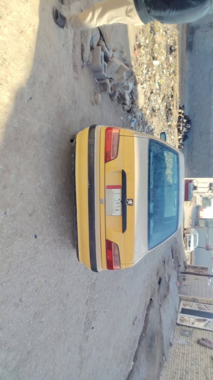 السلام عليكم ورحمة الله وبركاته بيجو بارص للبيع رقم واسط بأسمي مشروع وطني موديل 2011 سنويه إلى 2028 سياره كفاله عامه من كل شي مكلف بالنشر للإتصال على صاحب السياره / ***********
