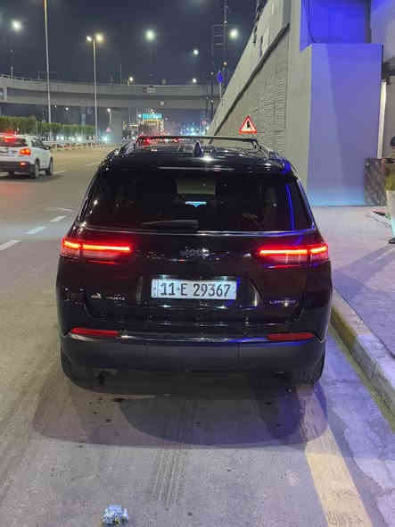 سلام عليكم للبيع !!!!
(جيب كراند شيروكي لمتد Lسبعه راكب vip 2022)
وارد امريكي فول للاخير عده الفتحه مكينه 6 سلندر 
حادثها جاملغ وبنيد البنيد مبدل وكآله بدون صبغ والجاملغ ربعه مصبوغ ايرباك ستيرن ودشبول راجع سستم كامل بدون اي ضوه السياره اني مستوردها ومصلحها بيدي بدبي يعني قطعه وحده صبغ بس وصور التصليح موجوده بدون اي لغد او شاصي وين ما يعجبك افحص واقتنع سونار موجود رقم بغداد الجديد بسمي ماشيه 48 الف كيلو مو ميل كيلو 
مواصفات الجيب معروفه كشنات جلد منفصل تدفئه تبريد رادار امامي وحساسات امامي خلفي سستم سماعات هارمن كاردن رهيب شاشه جبيره عداد ديجيتال كير ماوس تبريد ثلاث قطع مكينه كير مكفول سياره جديده وحلوه بدون اي نقص او اي ضوه بدشبول تايرات جدد ما تحتاج الف دينار السعر 293 ورقه وبيها مجال بسيط 
***********   واتساب فقط واتساب مكاني بغداد الحرية بغداد
