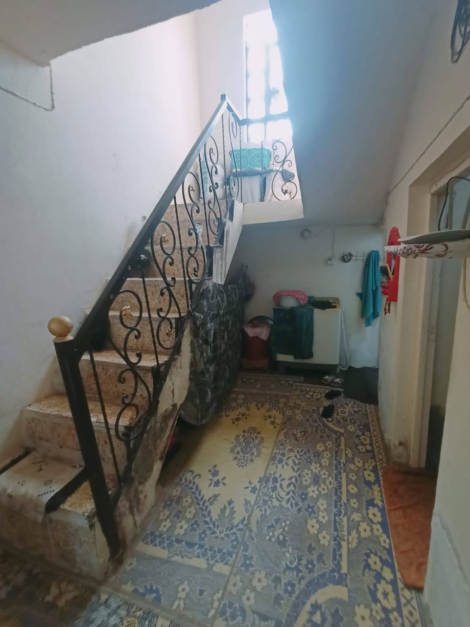 بيت ميت متر كربلاء شارع المدرسي يبعد عن الإمام تلاثه كيلو ***********
