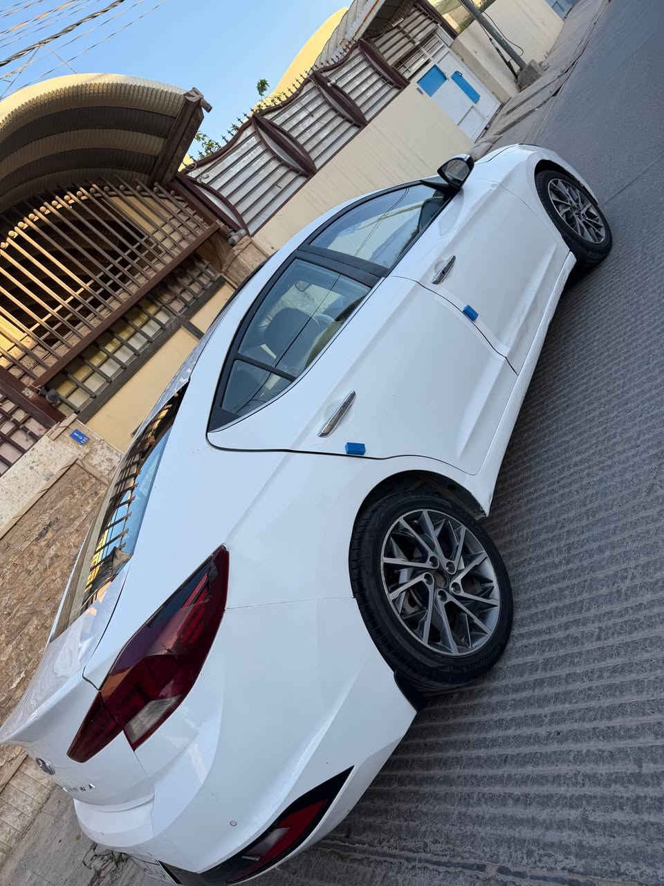 النترا مديل 2020 خليجي مواصفات فول  بيه ظربه بجم وكاله تحويل مضمونه  مكينه وكير وحداديه وتبريد مكفولات 
السعر 96 قفل 🔐 الاستفسار ‭0780 731 0182‬ مكاني نجف مامتواجد ع فيس النجف, العراق
