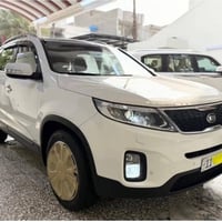 البيع ونقد  كيا سورنتو  ستلام من شركه موديلها من 2015  فابلون الشركه ع...