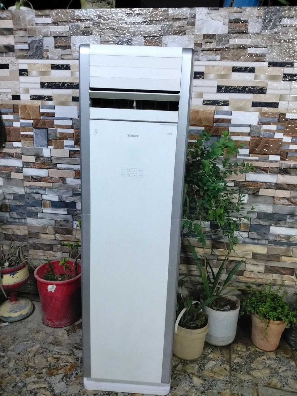 سلام عليكم طباخ رويل اخو الجديد فوول وتخخم 10مقاعد نضيف جدا وسبلت طنين ونص انفيرتر ع فحص تاخذ شرط تبريد مكاني بغداد مدينة الصدر واكو توصيل ع فحص تاخذ اي شكال بيهم يرجعن عليه رقمي واتساب ***********
