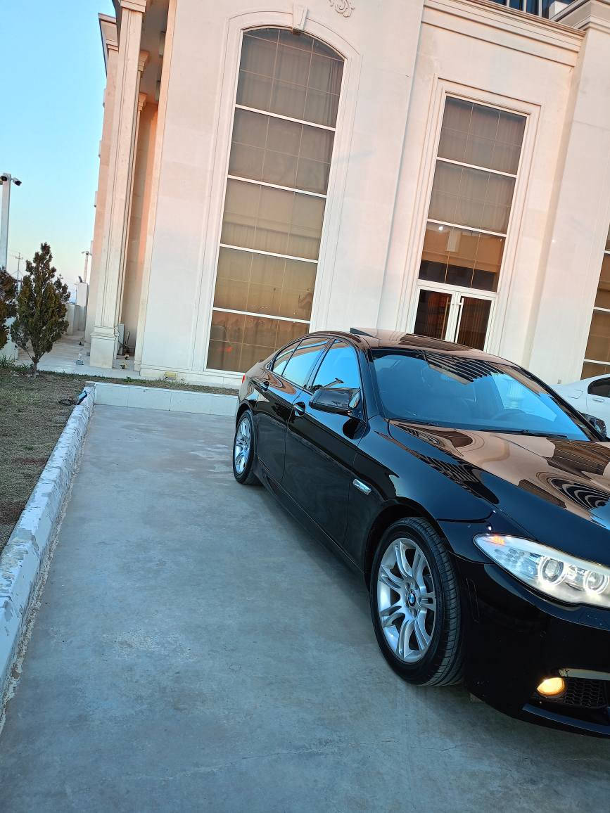 پێشەکی بەناوی خودای گەورەومیهرەبان  
                                Bmwf10
                                                    بیئێم دەبلیو ئێف ١٠ مودیل ٢٠١٢ مەکینە ٥٢٨توین توربو ٤پستون بیلاد ئێم سالێکە داخل بوە مەنەفێست ئەسلی بئ دەحمو لیدران فول فول مواسەفات سندوق شاپ نرخی ١٣٠وکەمێک مەجال موبایل *********** واتس ئاپ و ڤایبەر أربيل, العراق
