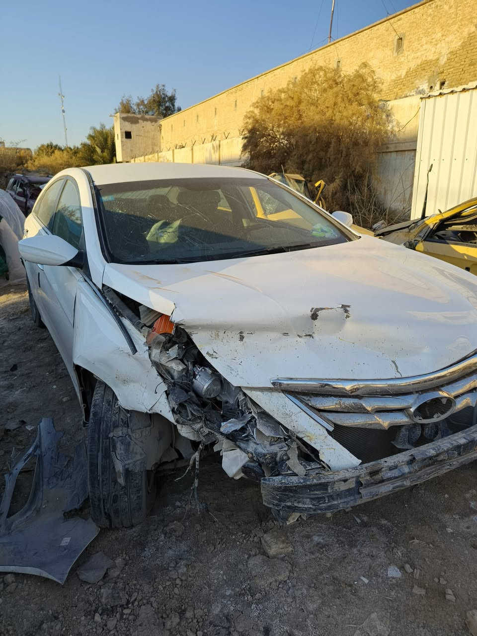 السلام عليكم اخوان ... 
ابيع ع حادث سوناتا 2013 وارد 
للاستفسار ‏‪***********‬‏ يوجد واتساب
